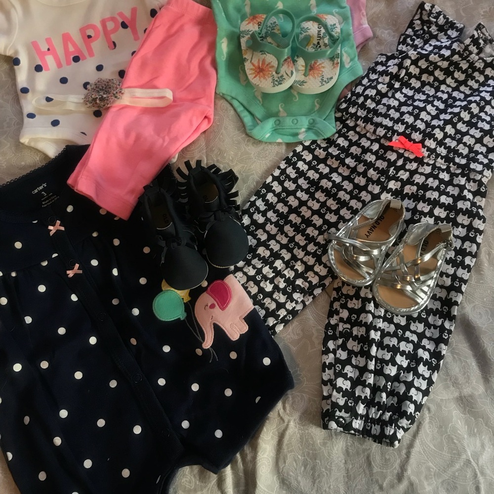 Infant girls 0-3 months clothes